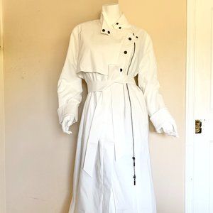 MOTF white zipper&buttoned trench coat